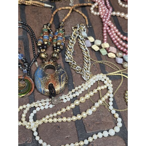 Vintage Ladies Necklace Lot - Picture 4 of 7